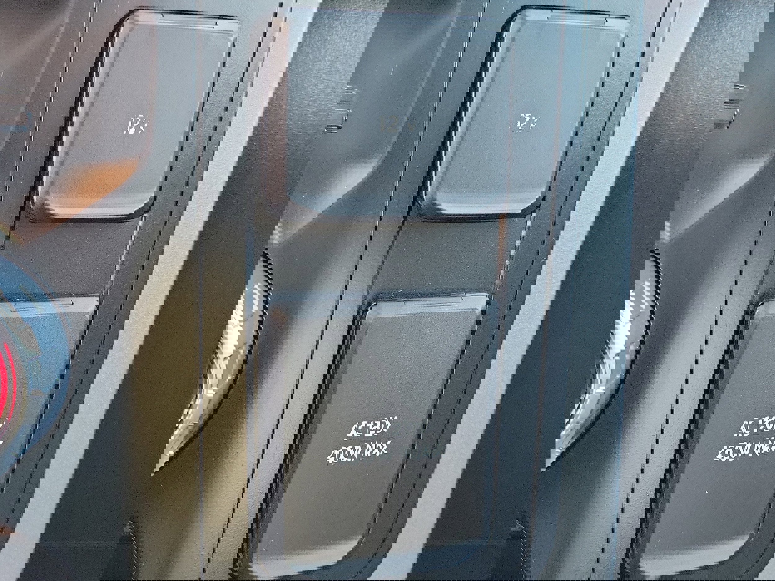 Used 2023 Ford F150 Lariat w/ Bed Utility Package AWD/4WD image 32