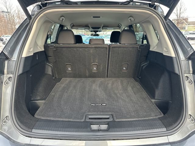 Used 2026 Nissan Rogue SV w/ Cold Weather Package image 23