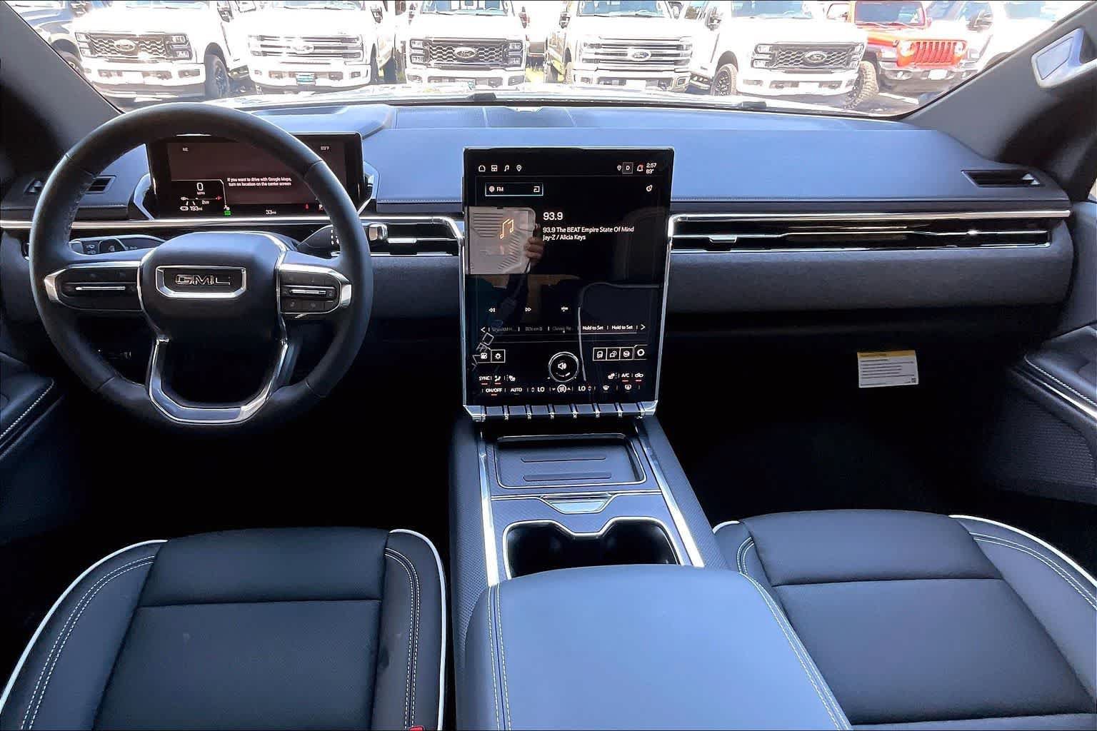 Used 2026 GMC Sierra EV Elevation AWD/4WD image 10