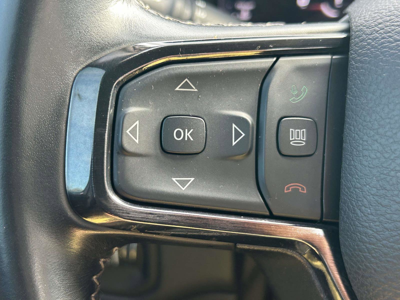 Used 2023 RAM 1500 Limited w/ Body Color Bumper Group image 26