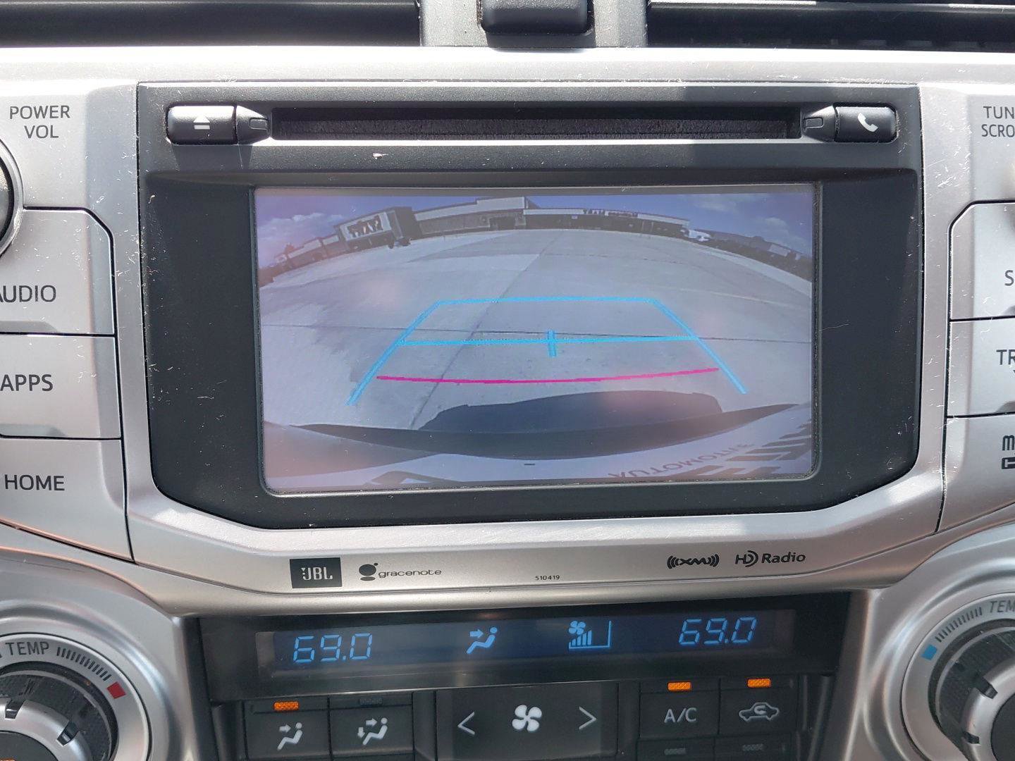 Used 2018 Toyota 4Runner Limited AWD/4WD image 32