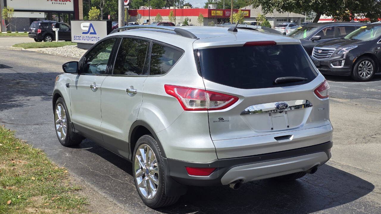 Used 2016 Ford Escape SE w/ SE Chrome Package AWD/4WD image 4