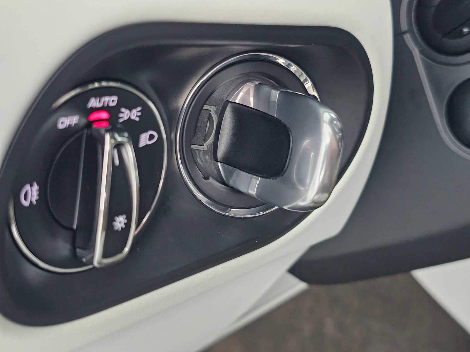 Used 2021 Porsche Macan GTS image 29