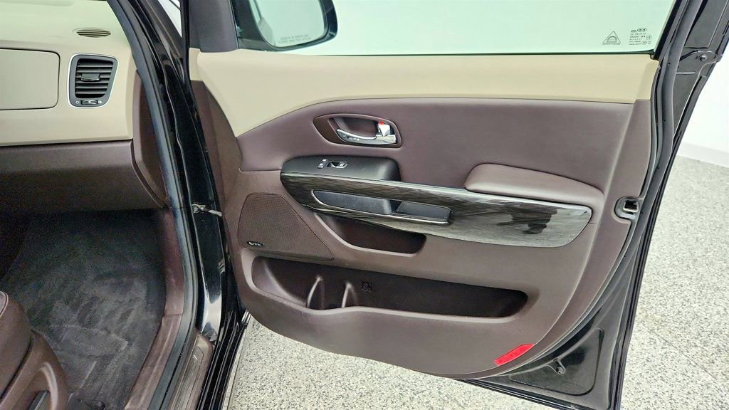 Used 2018 Kia Sedona SX Limited w/ SX Limited Prestige Package image 27