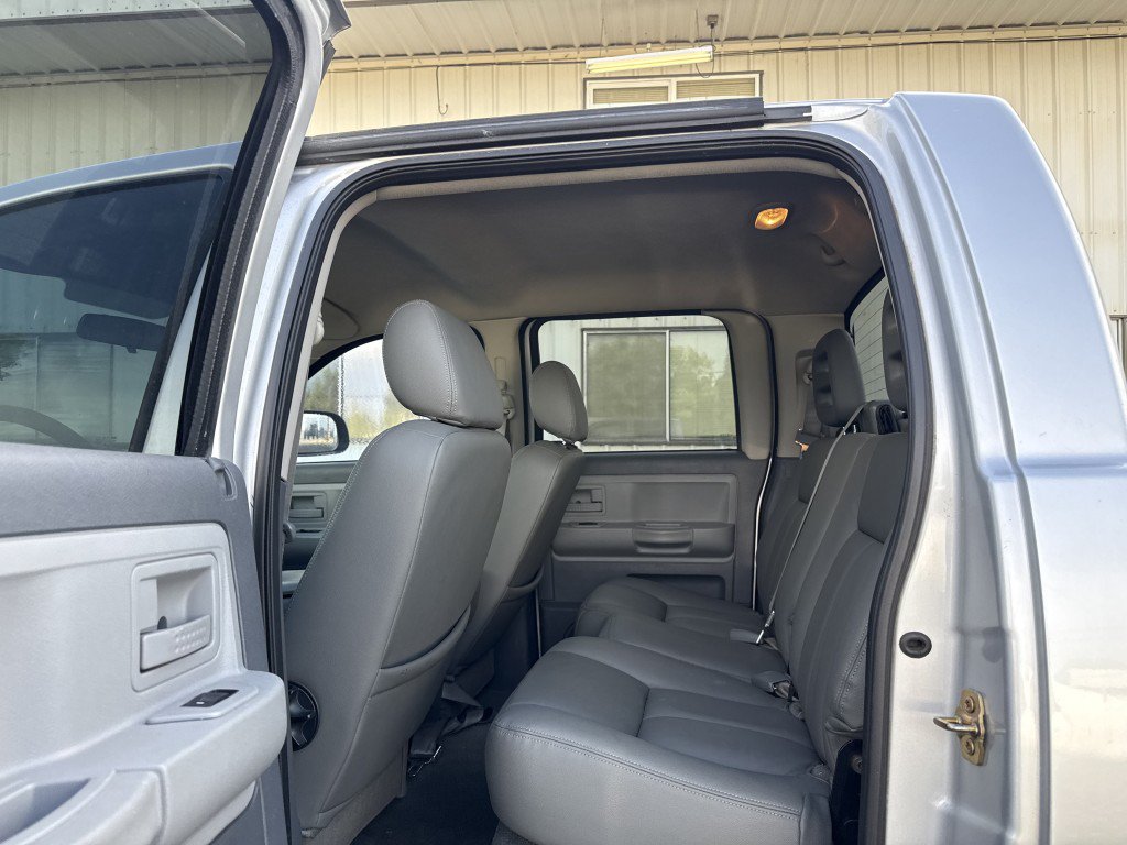 Used 2006 Dodge Dakota SLT w/ Trailer Tow Group AWD/4WD image 21