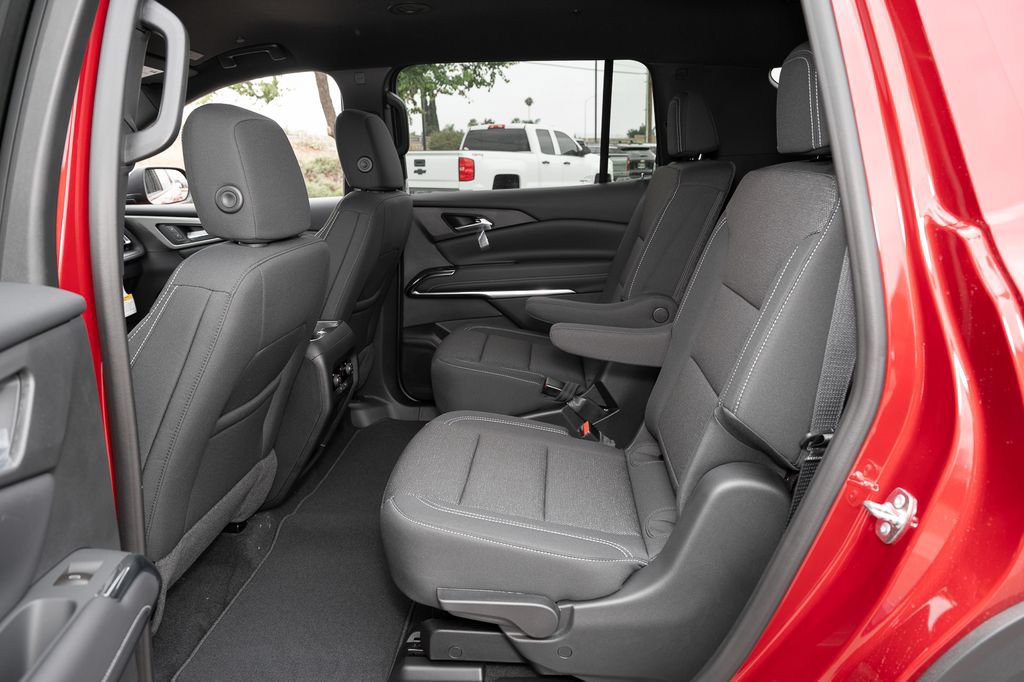 New 2026 Chevrolet Traverse LT FWD image 31