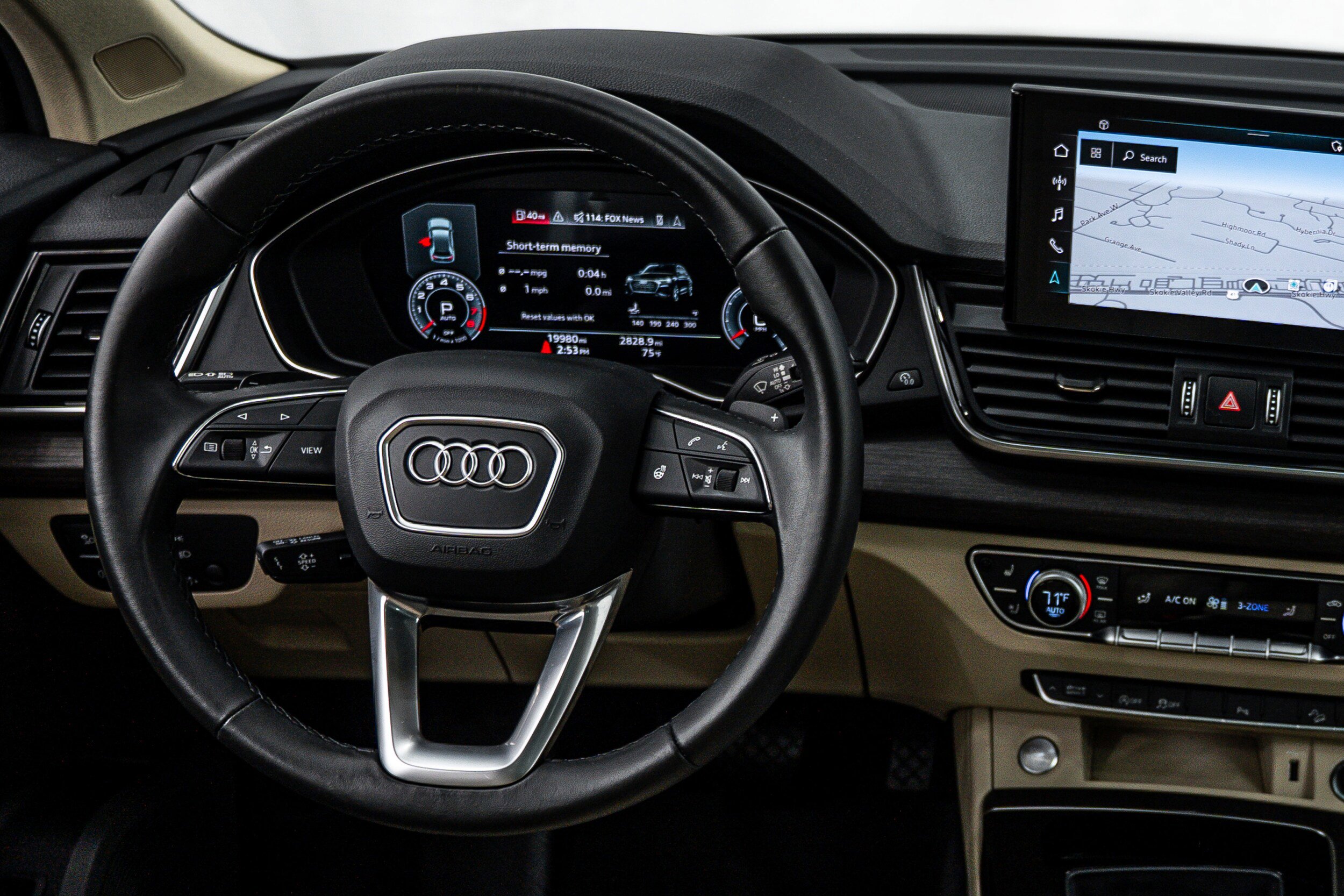 Certified 2023 Audi Q5 2.0T Premium Plus w/ Premium Plus Package AWD/4WD image 14