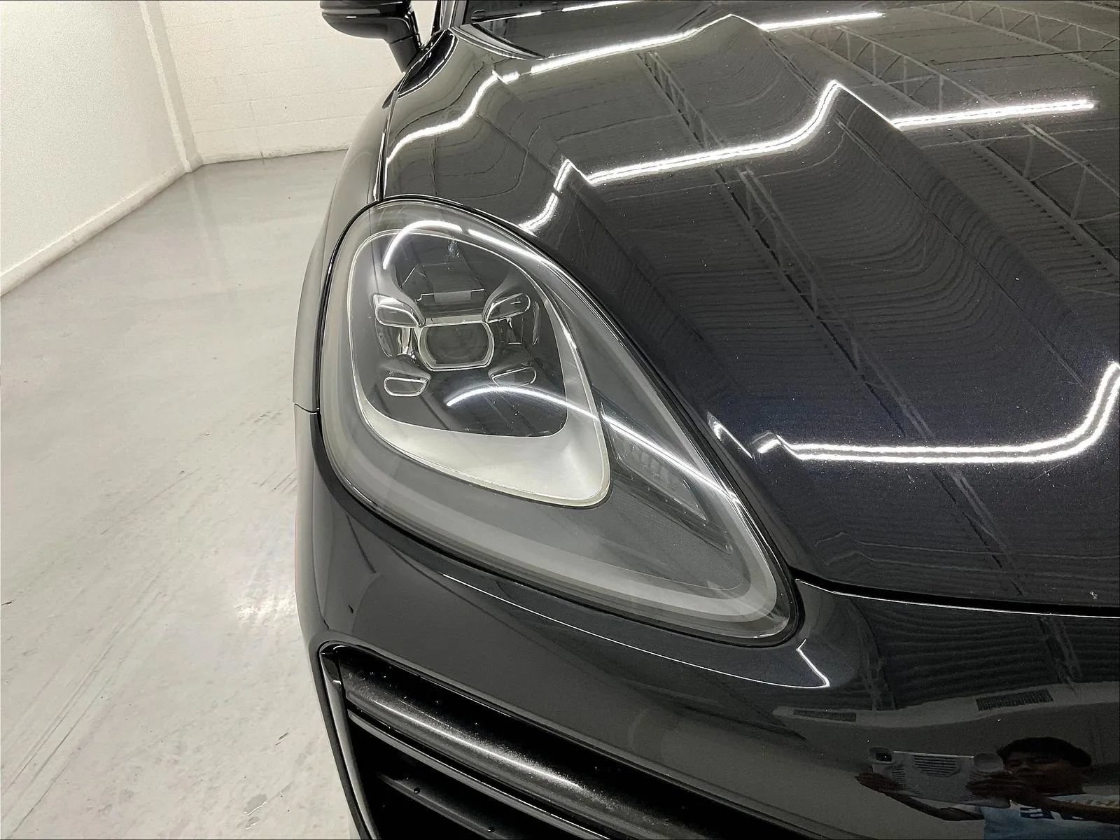 Used 2019 Porsche Cayenne Turbo AWD/4WD image 37