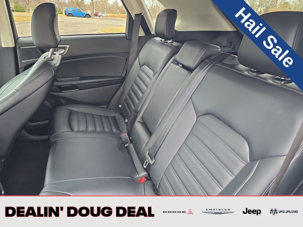 Used 2024 Ford Edge SEL image 23