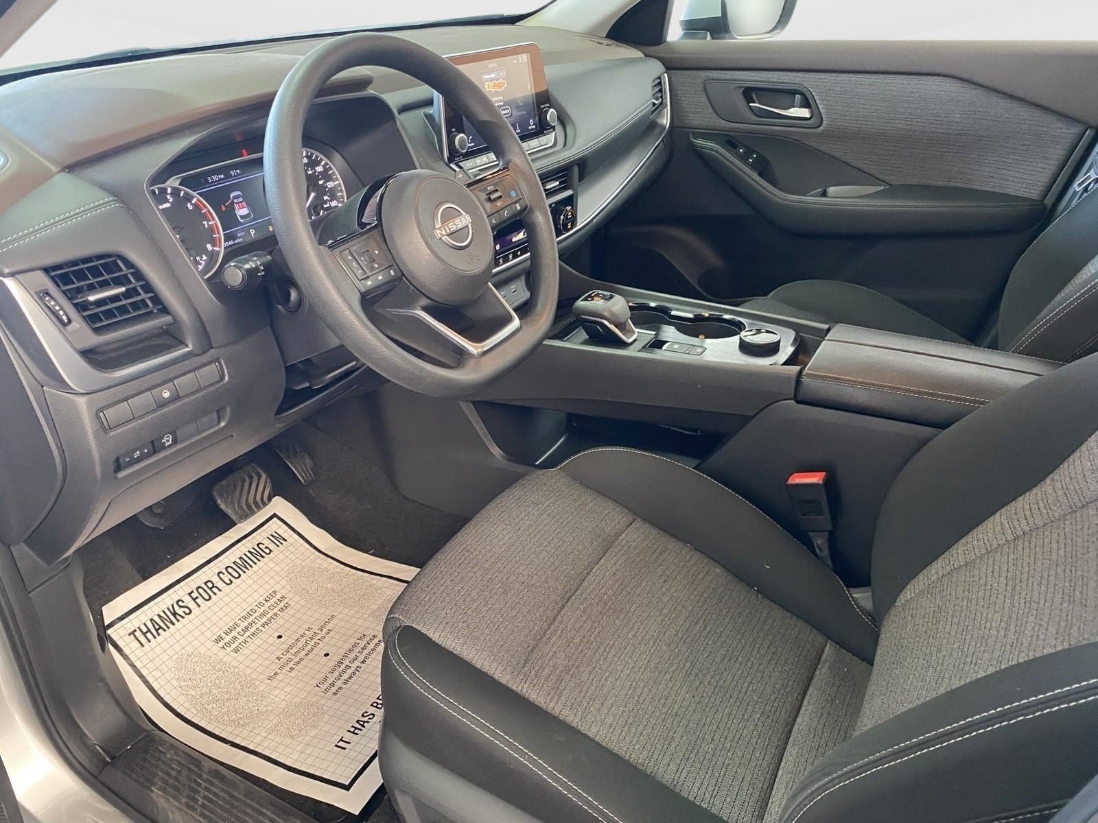 Used 2023 Nissan Rogue SV AWD/4WD image 18