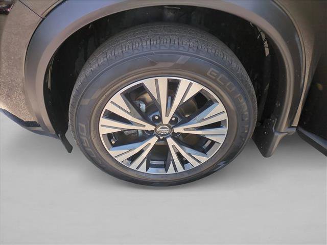 Used 2021 Nissan Rogue SV w/ Premium Package AWD/4WD image 25