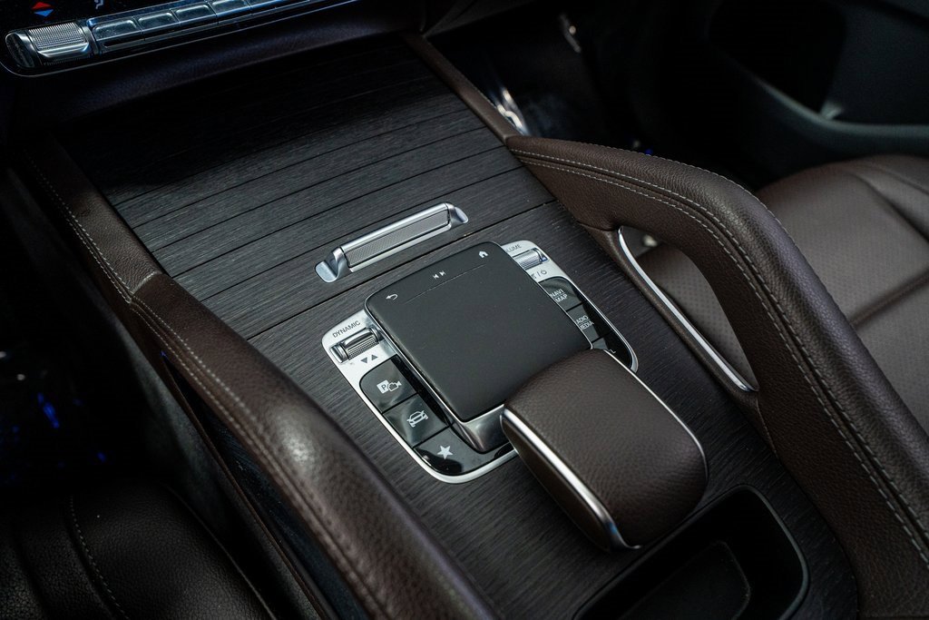 Used 2020 Mercedes-Benz GLE 350 4MATIC w/ Premium Package image 51