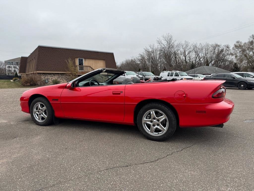 Used 1998 Chevrolet Camaro Z28 image 11