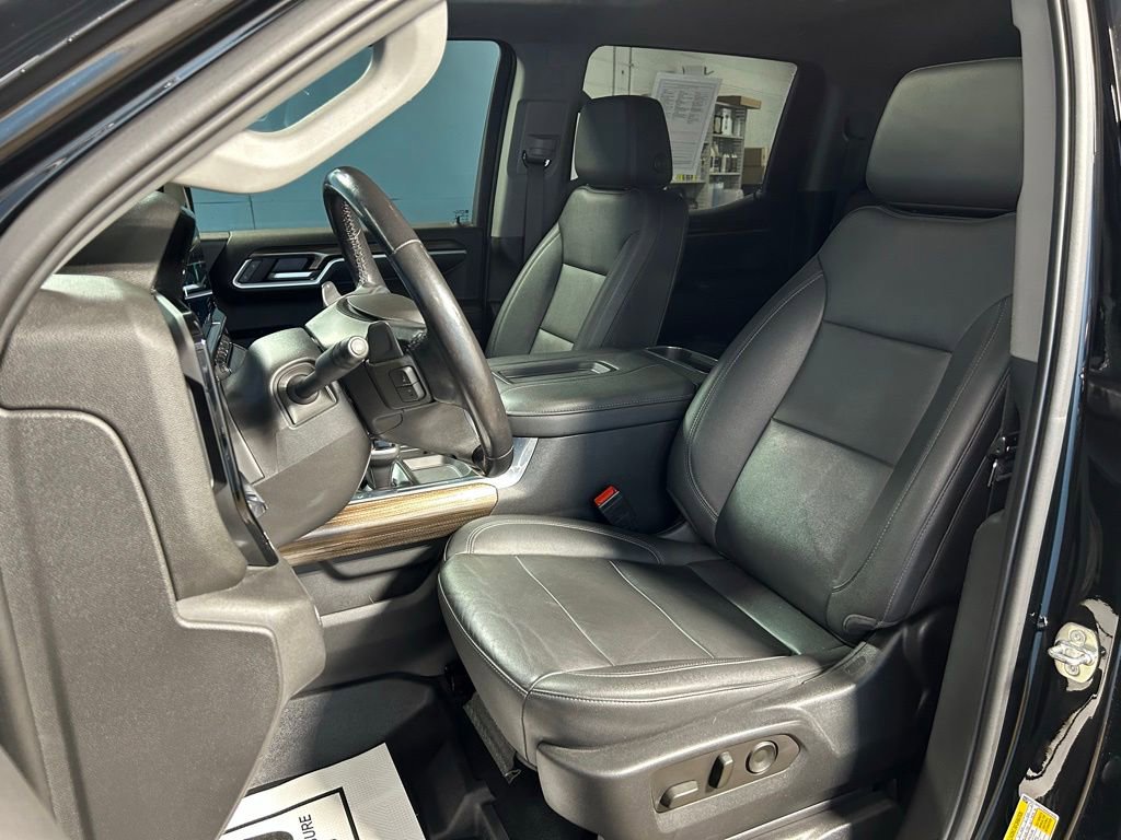 Used 2022 Chevrolet Silverado 1500 RST AWD/4WD image 18
