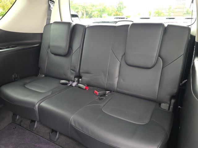 Used 2019 Nissan Armada Platinum RWD image 11