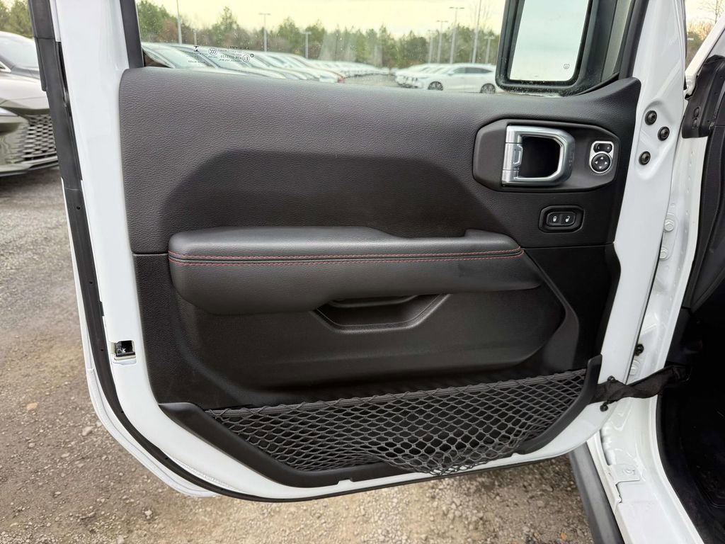 Used 2021 Jeep Wrangler Unlimited Rubicon image 14