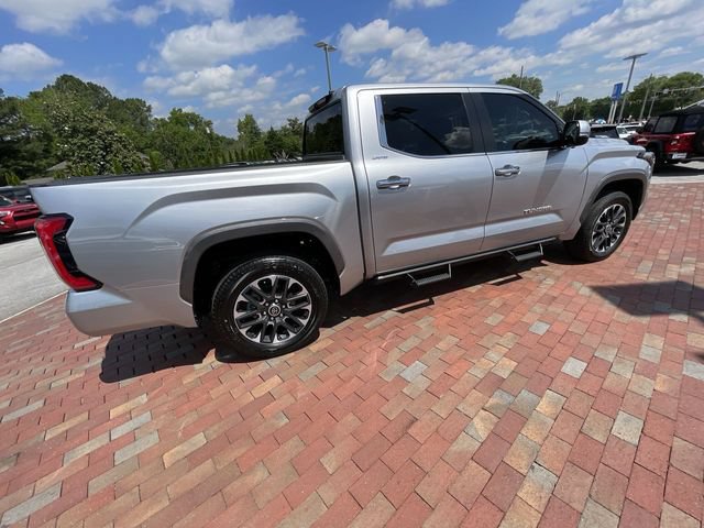 Used 2024 Toyota Tundra Limited AWD/4WD image 36
