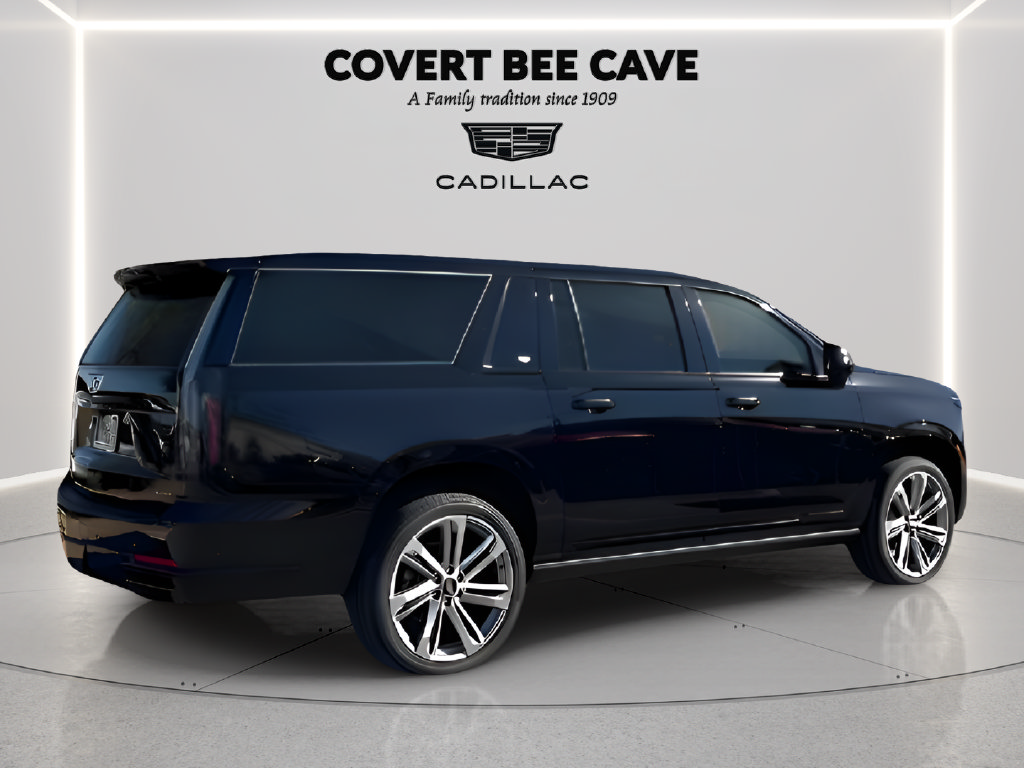 New 2026 Cadillac Escalade ESV Platinum Sport w/ LPO, Floor Liner Package AWD/4WD image 12