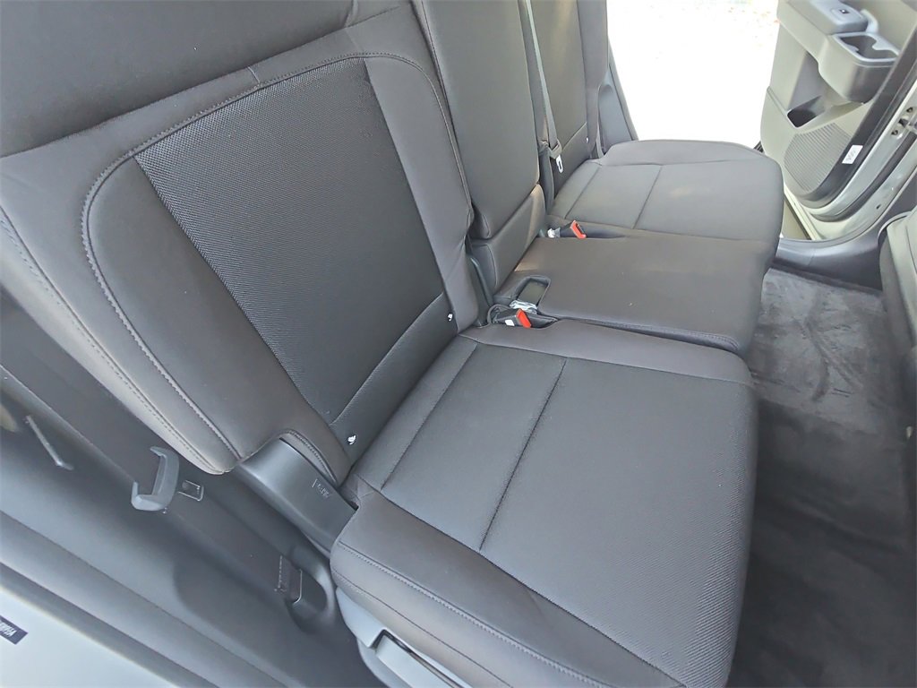 New 2026 Hyundai Santa Fe SE image 11