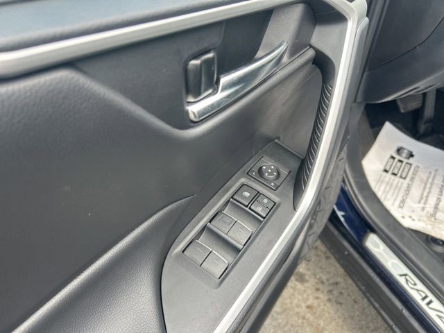 Used 2024 Toyota RAV4 XLE w/ Convenience Package image 12