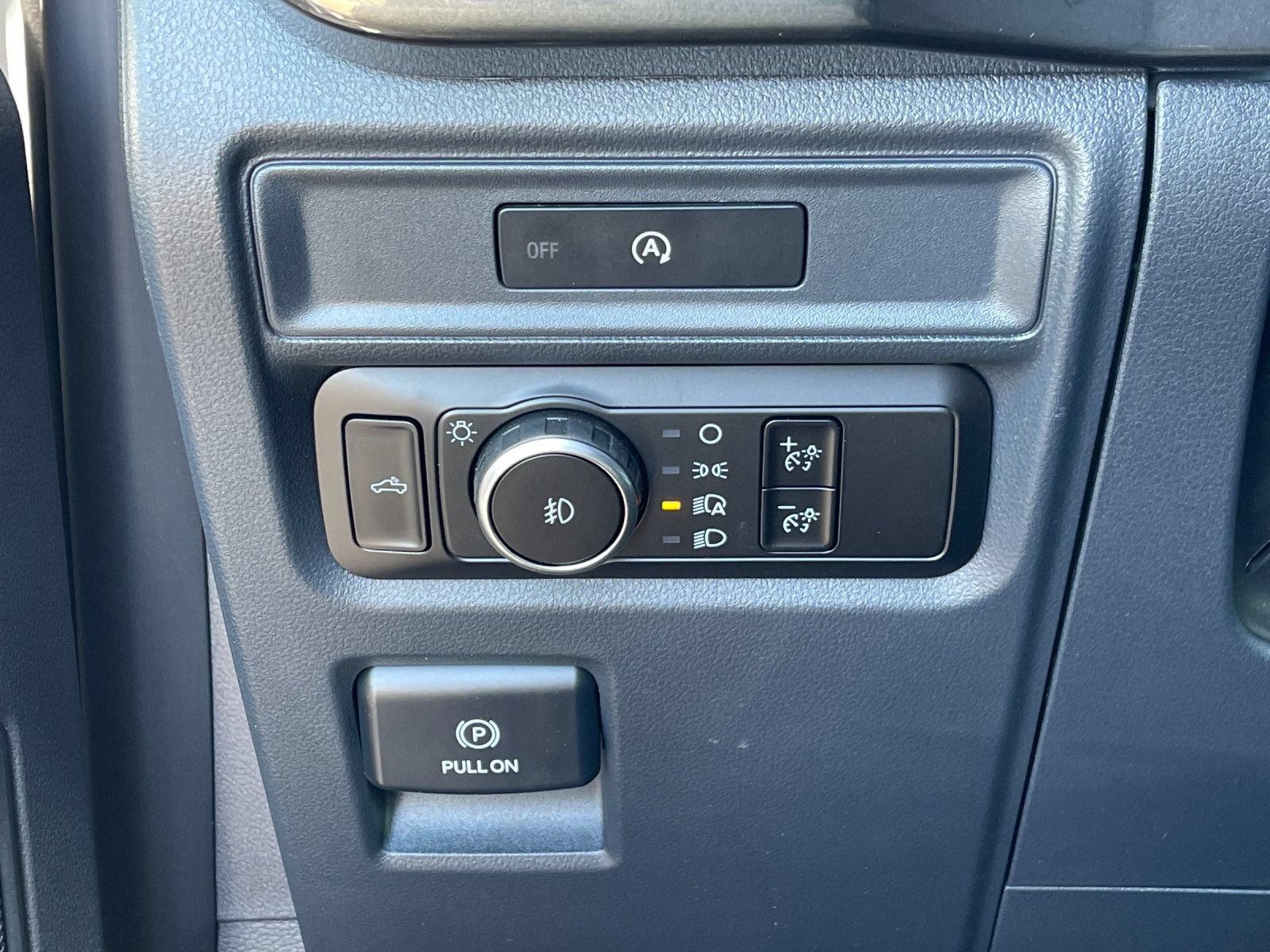 Used 2025 Ford F150 STX w/ Equipment Group 200A AWD/4WD image 28