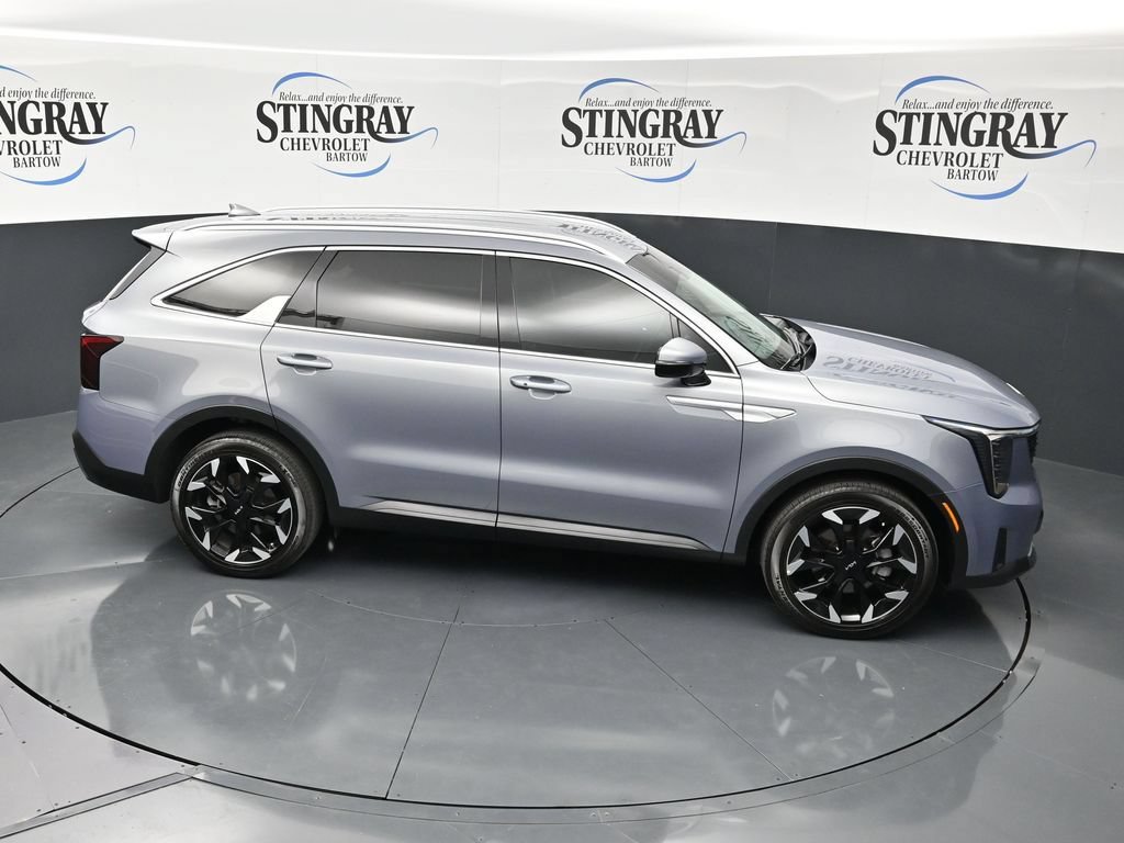 Used 2025 Kia Sorento EX FWD image 28
