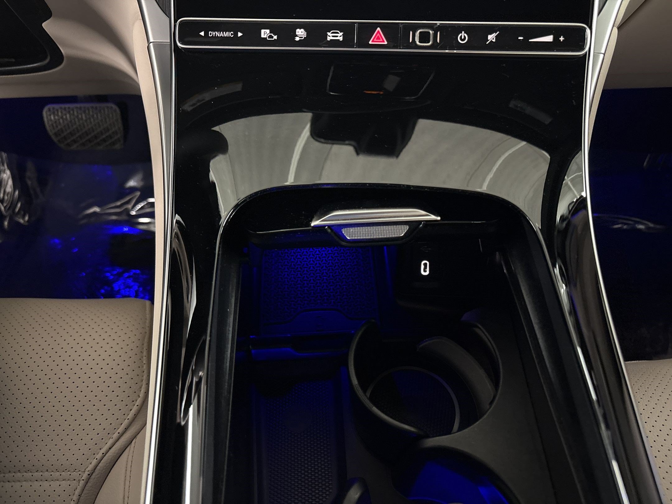 Certified 2025 Mercedes-Benz GLC 350e 4MATIC image 17