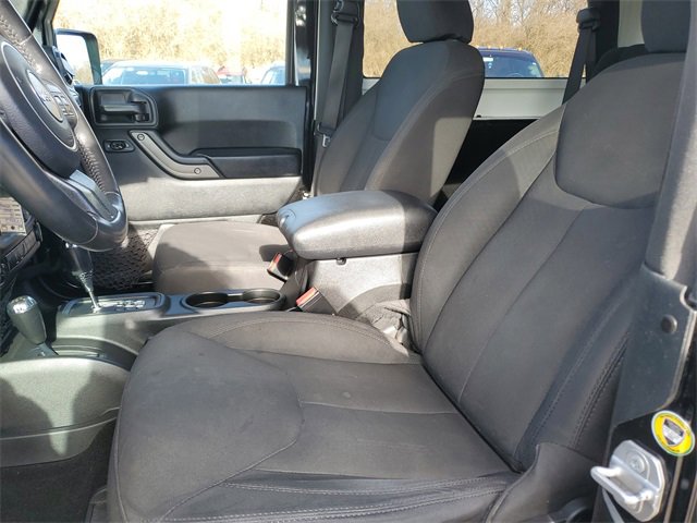Used 2018 Jeep Wrangler Sport image 24
