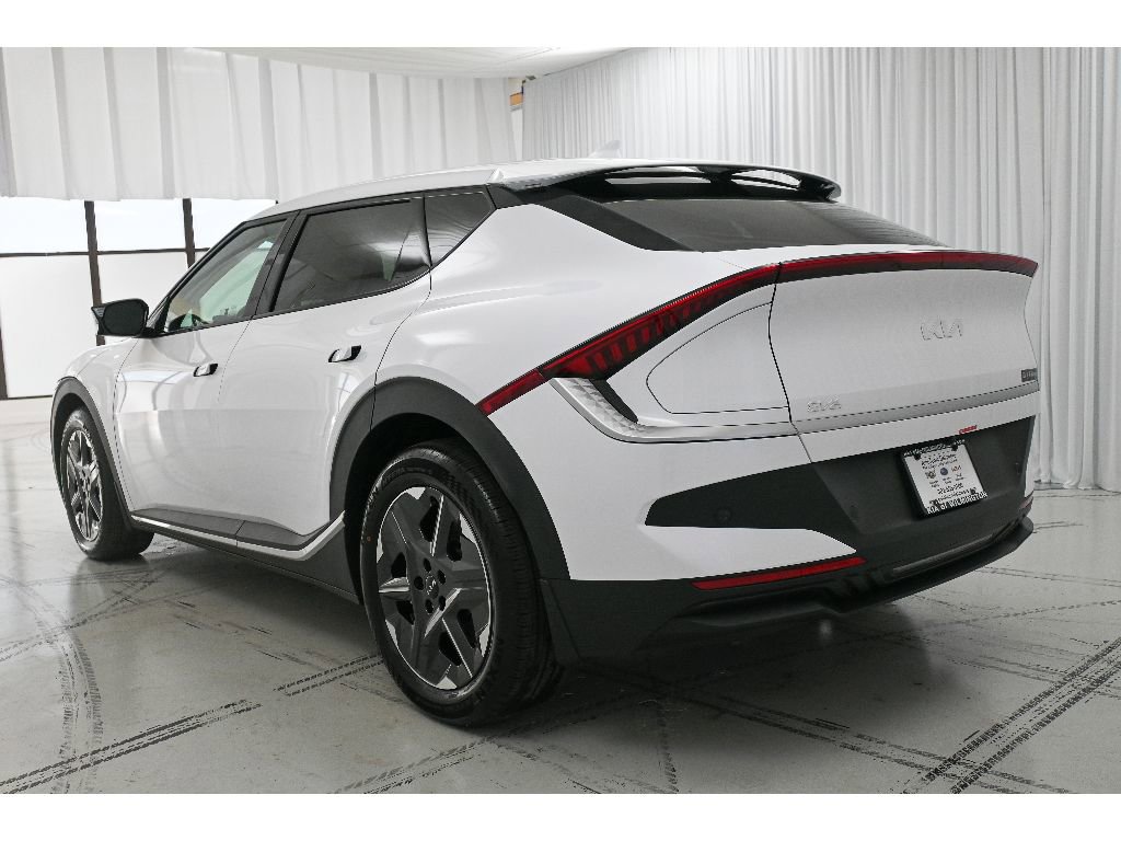 New 2025 Kia EV6 Light image 5