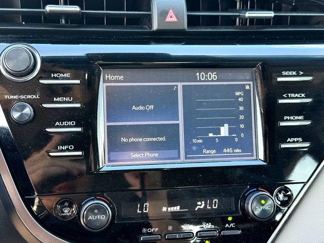 Used 2018 Toyota Camry XLE image 21