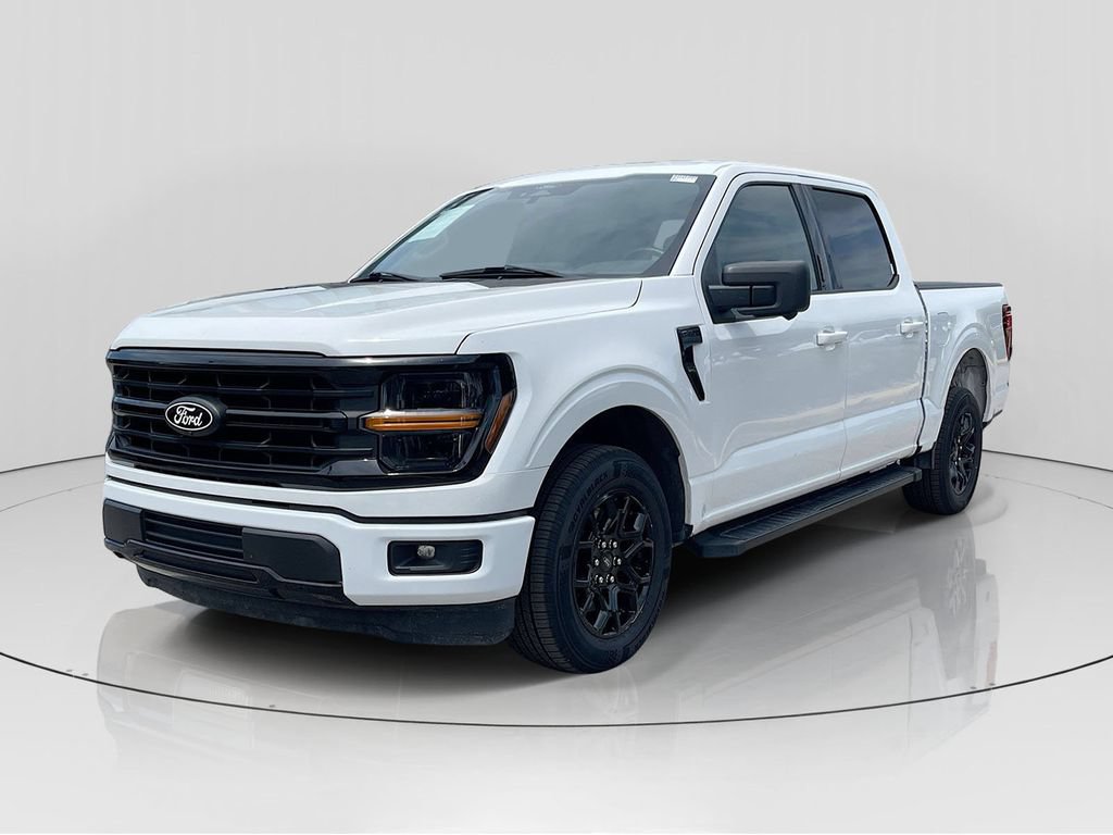 Used 2024 Ford F150 XLT w/ XLT Black Appearance Package RWD image 3
