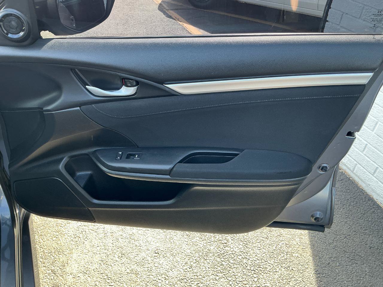 Used 2018 Honda Civic EX image 24