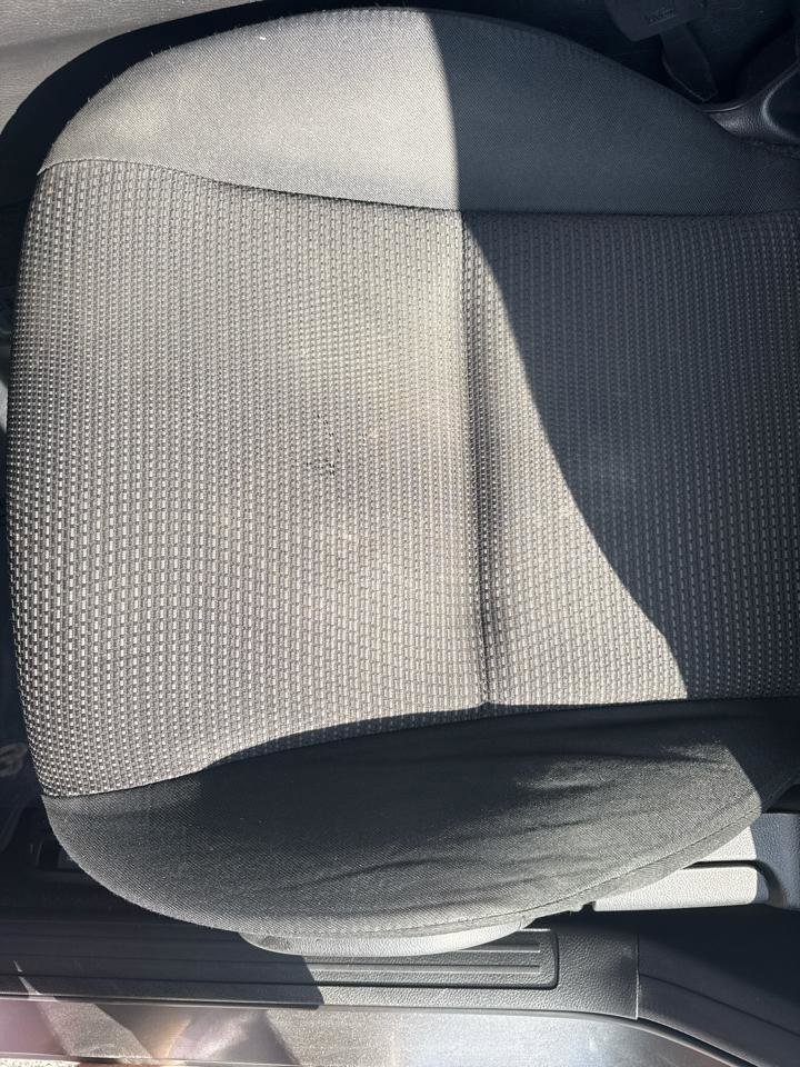 Used 2012 MAZDA MAZDA3 i Touring image 28