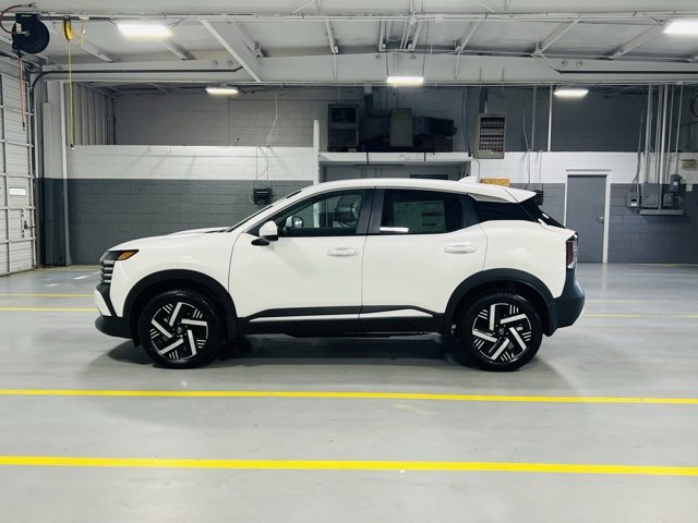 New 2025 Nissan Kicks SV image 12