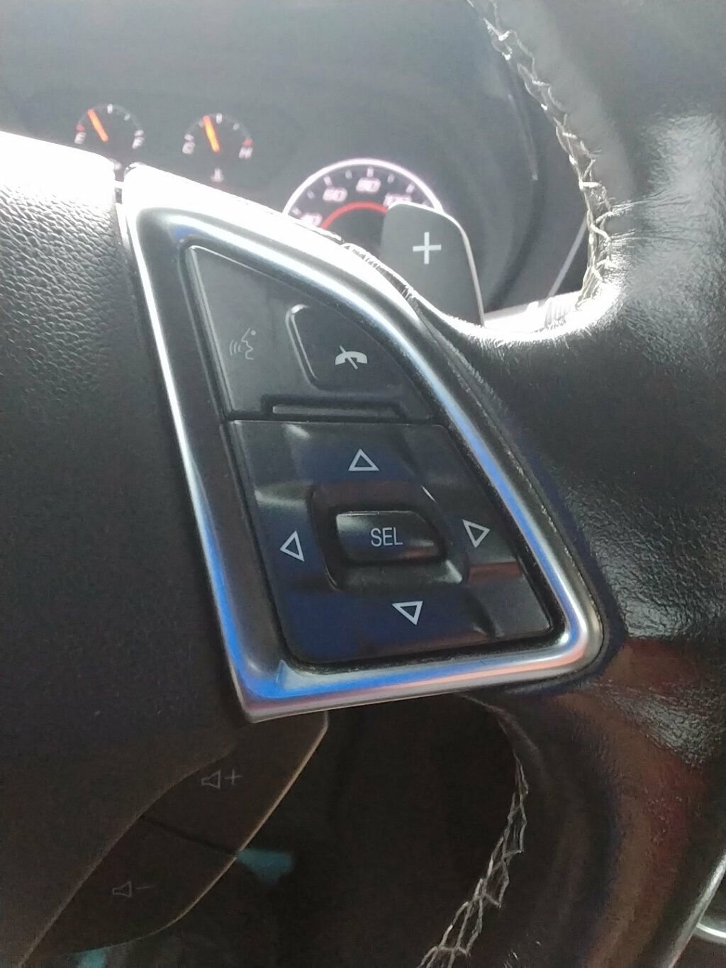 Used 2018 Chevrolet Camaro LT w/ RS Package image 16