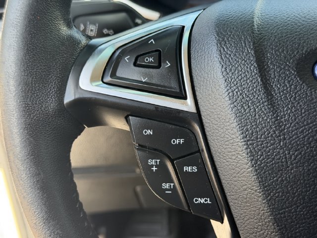 Used 2019 Ford Edge SEL w/ Equipment Group 201A FWD image 19