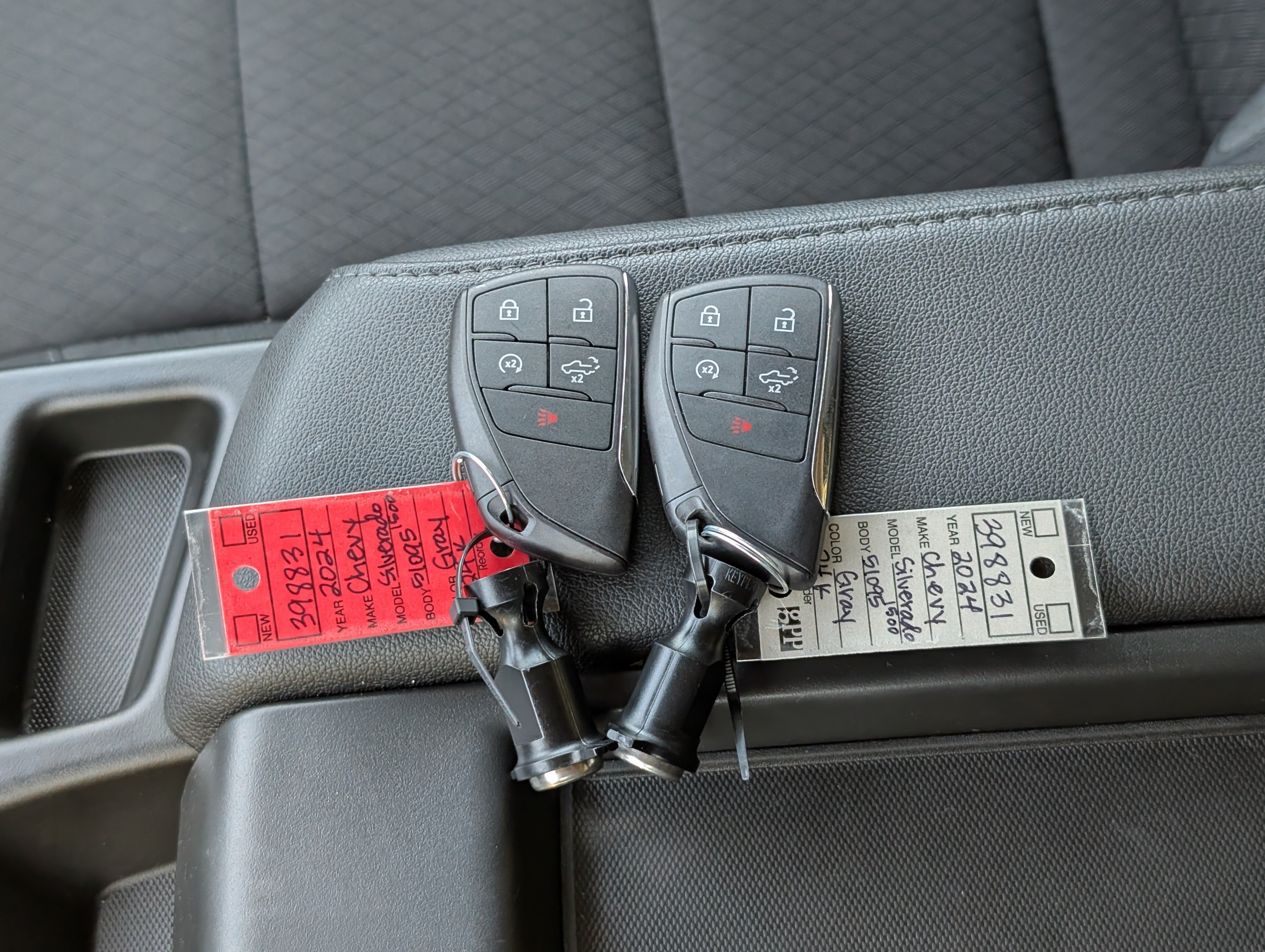Used 2024 Chevrolet Silverado 1500 Custom AWD/4WD image 32