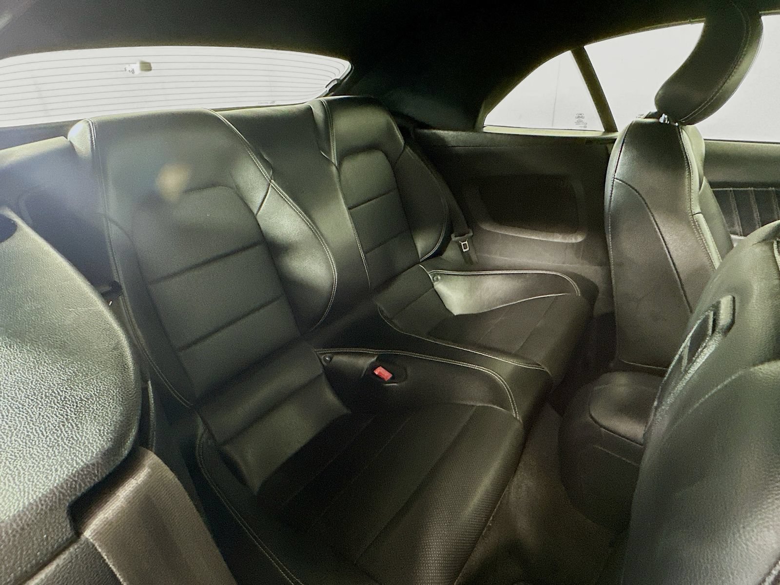 Used 2018 Ford Mustang Premium RWD image 30
