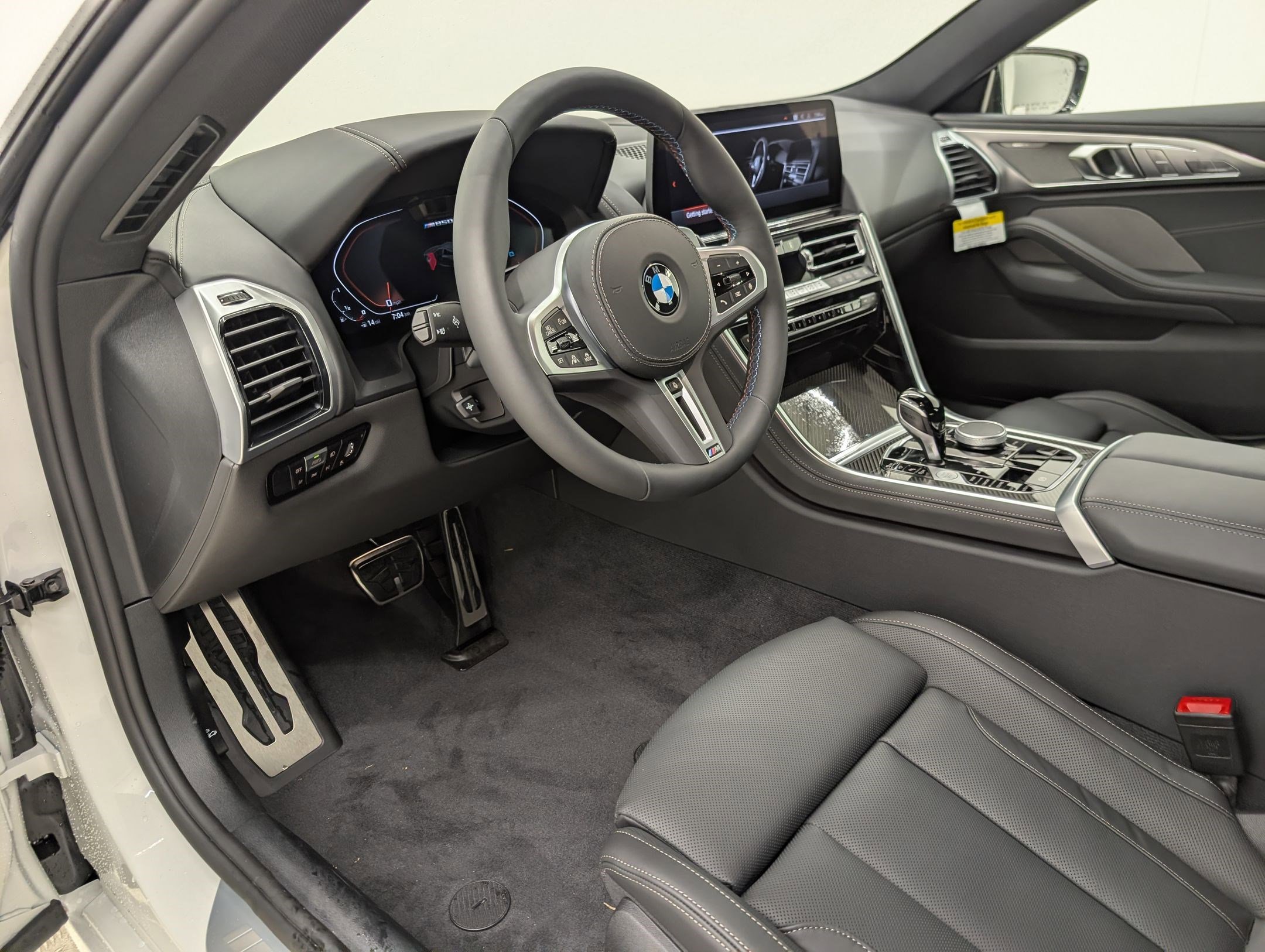 New 2026 BMW M850i xDrive w/ M Carbon Exterior Package image 4