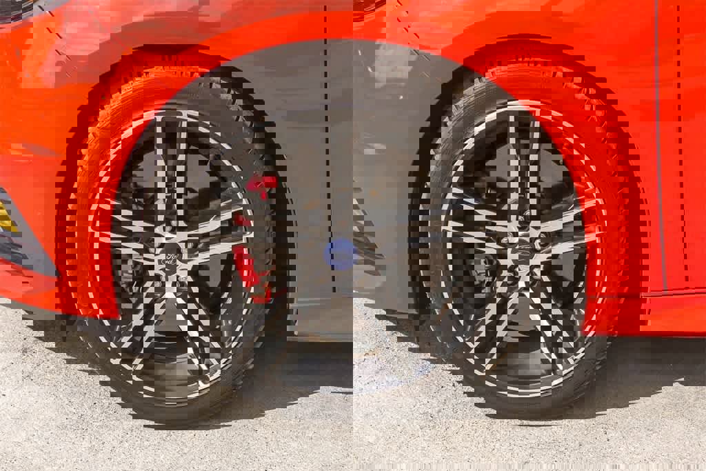 Used 2016 Ford Focus ST w/ Equipment Group 402A image 5