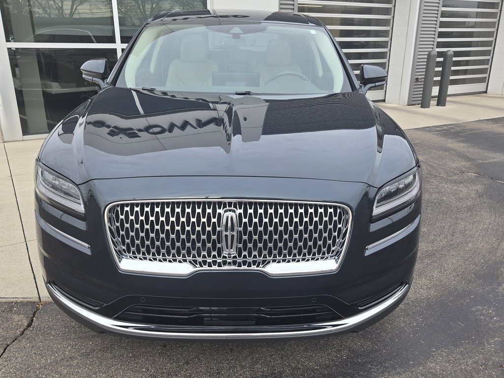 Certified 2023 Lincoln Nautilus Reserve image 41