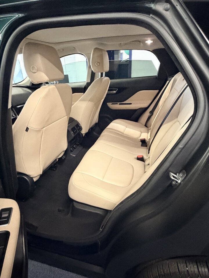 Used 2018 Jaguar F-PACE Premium AWD/4WD image 12