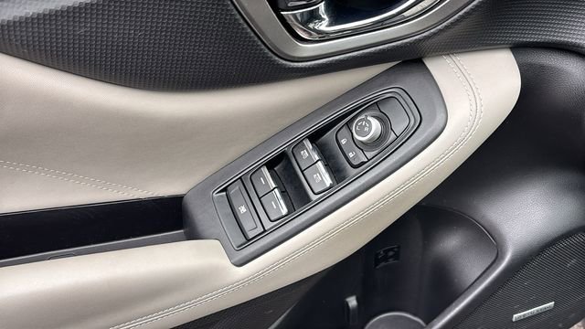 Used 2019 Subaru Forester Limited image 12