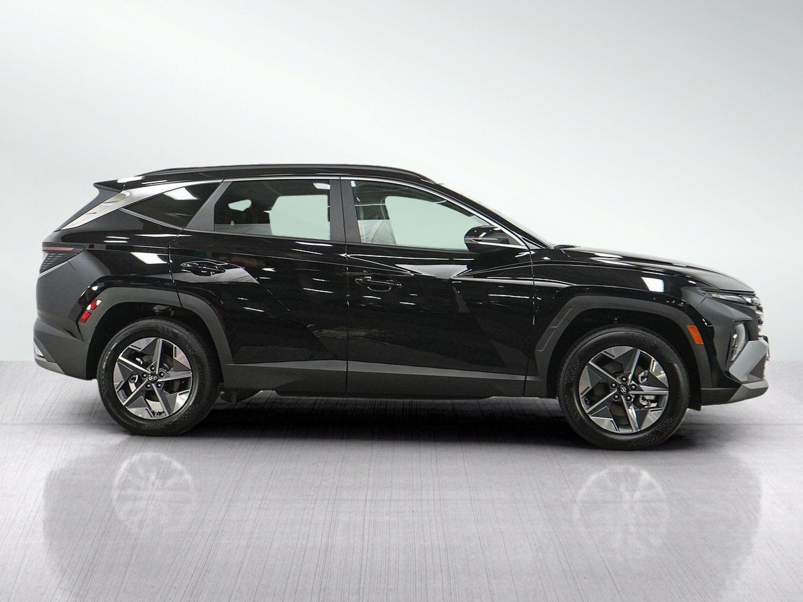 Certified 2026 Hyundai Tucson SEL AWD/4WD image 6