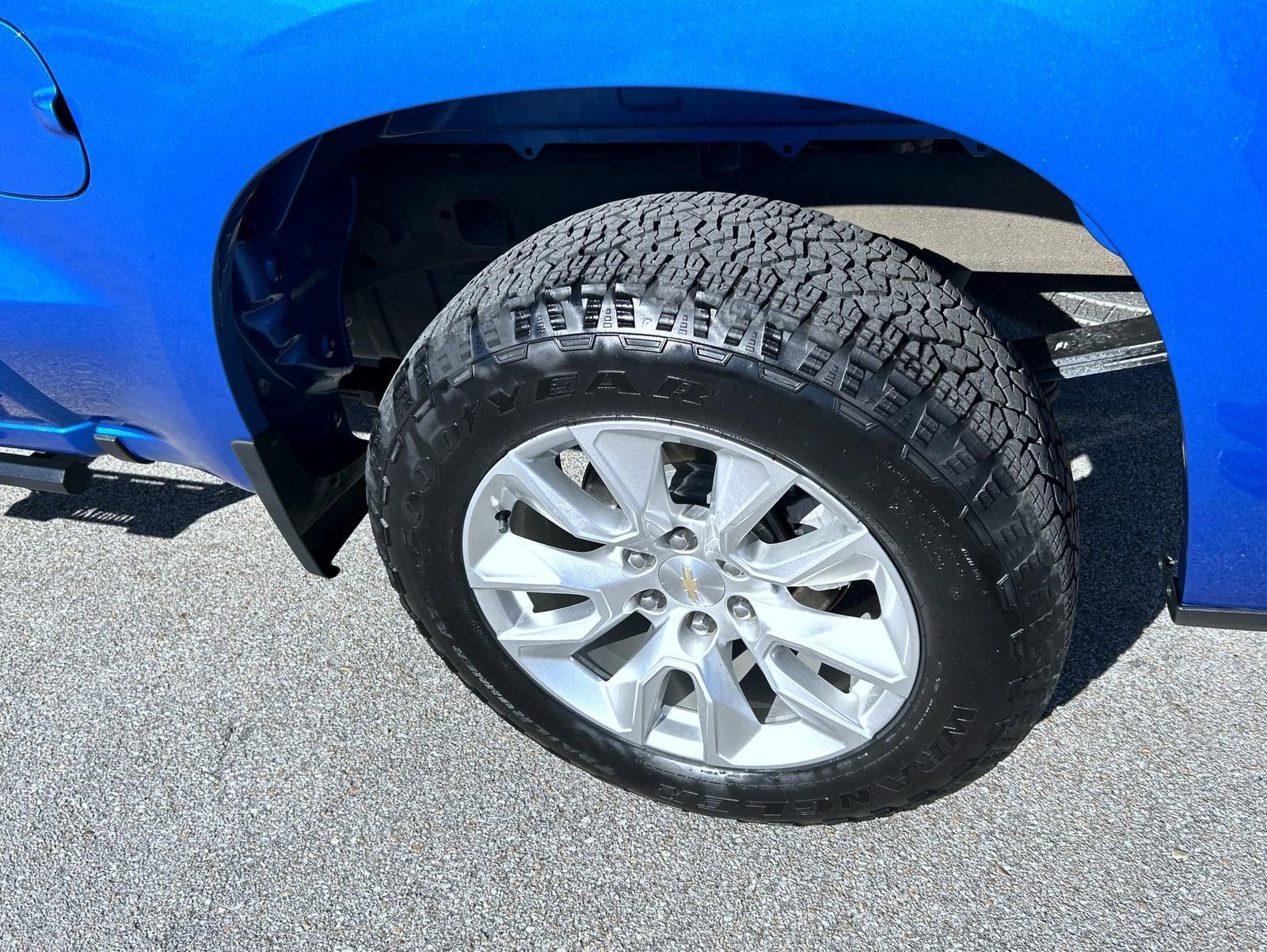 Certified 2023 Chevrolet Silverado 1500 Custom image 22