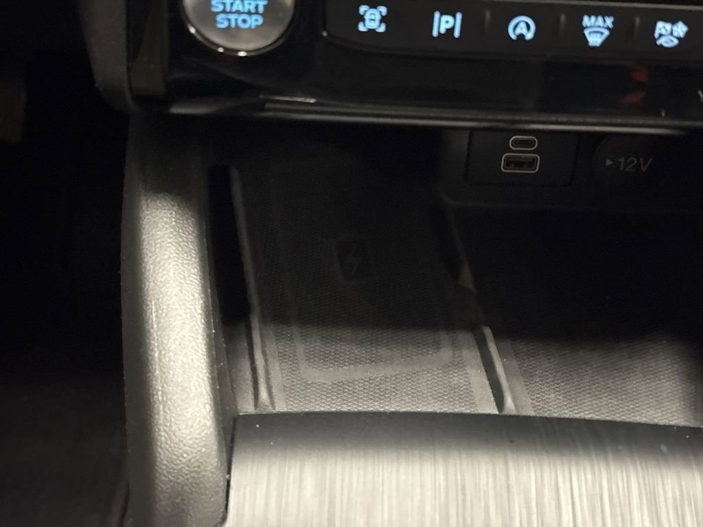 Used 2024 Ford Escape Platinum image 60