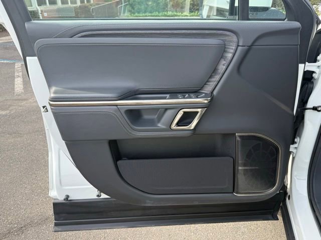 Used 2022 Rivian R1T Adventure image 27