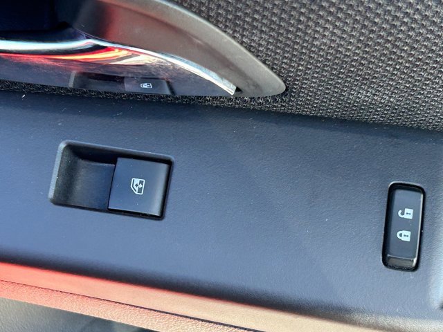 Used 2016 Chevrolet Cruze LT image 30