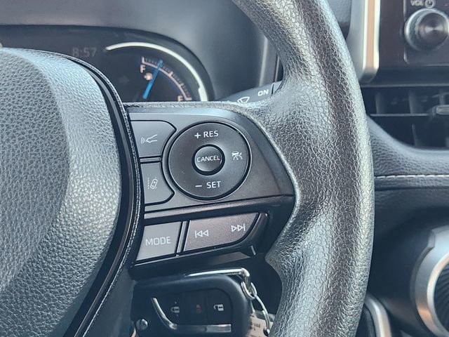 Used 2024 Toyota RAV4 LE image 29