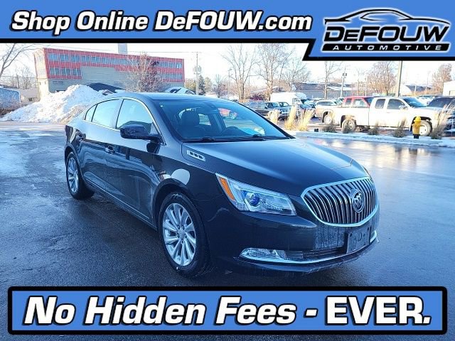 Used 2015 Buick LaCrosse Base image 1